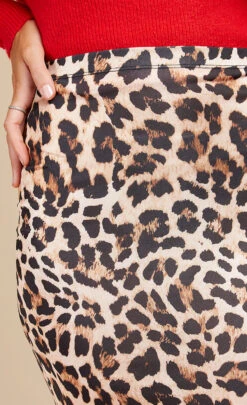 Little Mistress Leopard Bodycon Midi Skirt By Vogue Williams -Occasion Couture Shop D33699R1A 3 98f340d7 565d 43b1 9203 9f30fcb69416