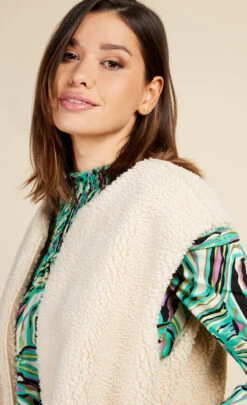 Little Mistress Cream Borg Gilet By Vogue Williams -Occasion Couture Shop D34182Q1A 3