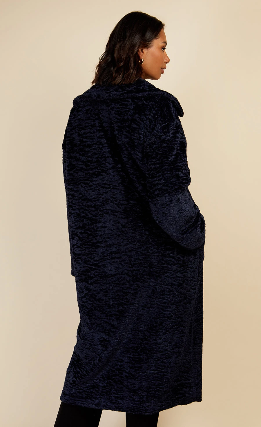 Little Mistress Navy Teddy Coat By Vogue Williams 7 Little Mistress Navy Teddy Coat By Vogue Williams - Image 5