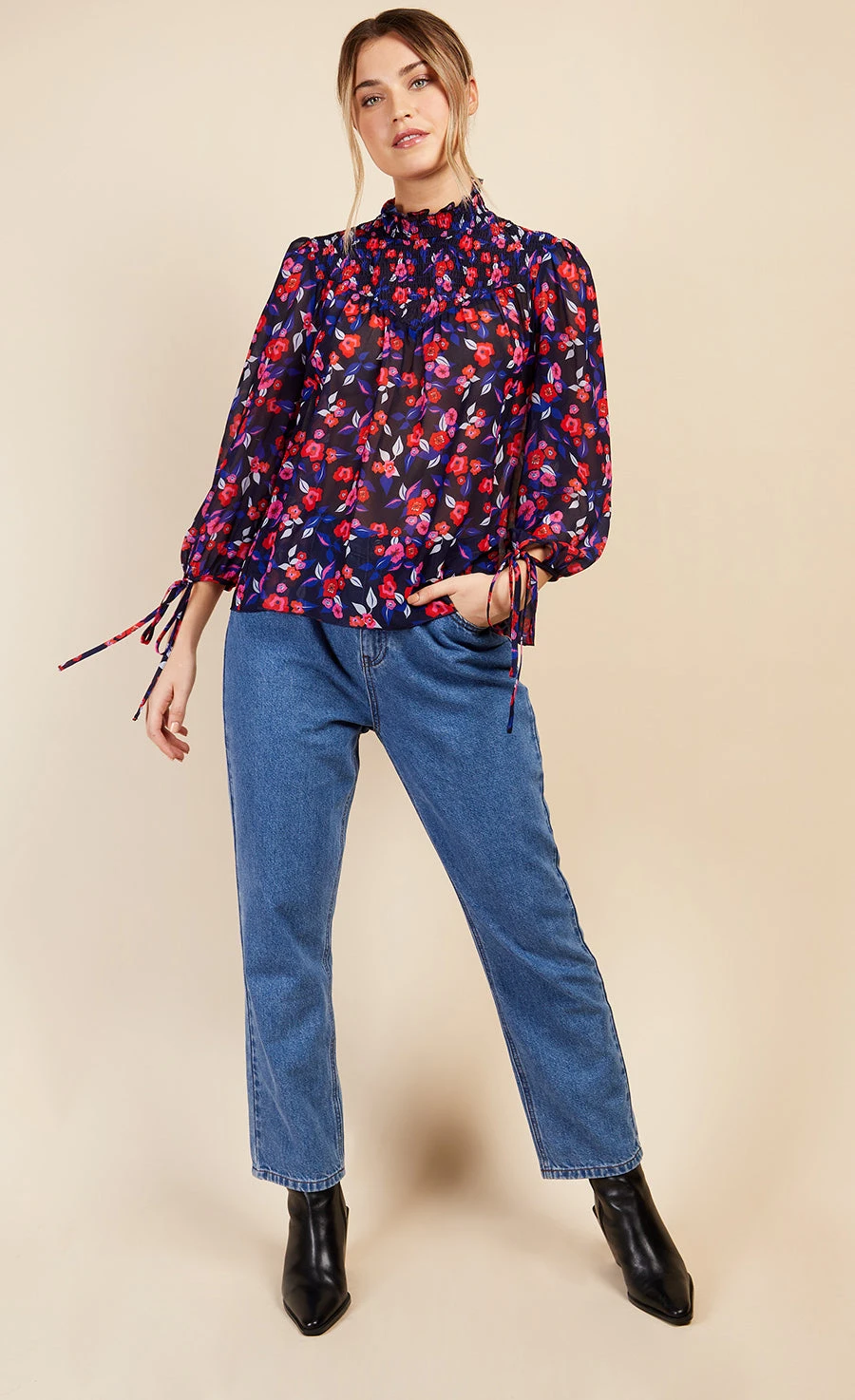 Little Mistress Floral Print Shirred Blouse By Vogue Williams 4 Little Mistress Floral Print Shirred Blouse By Vogue Williams - Image 2