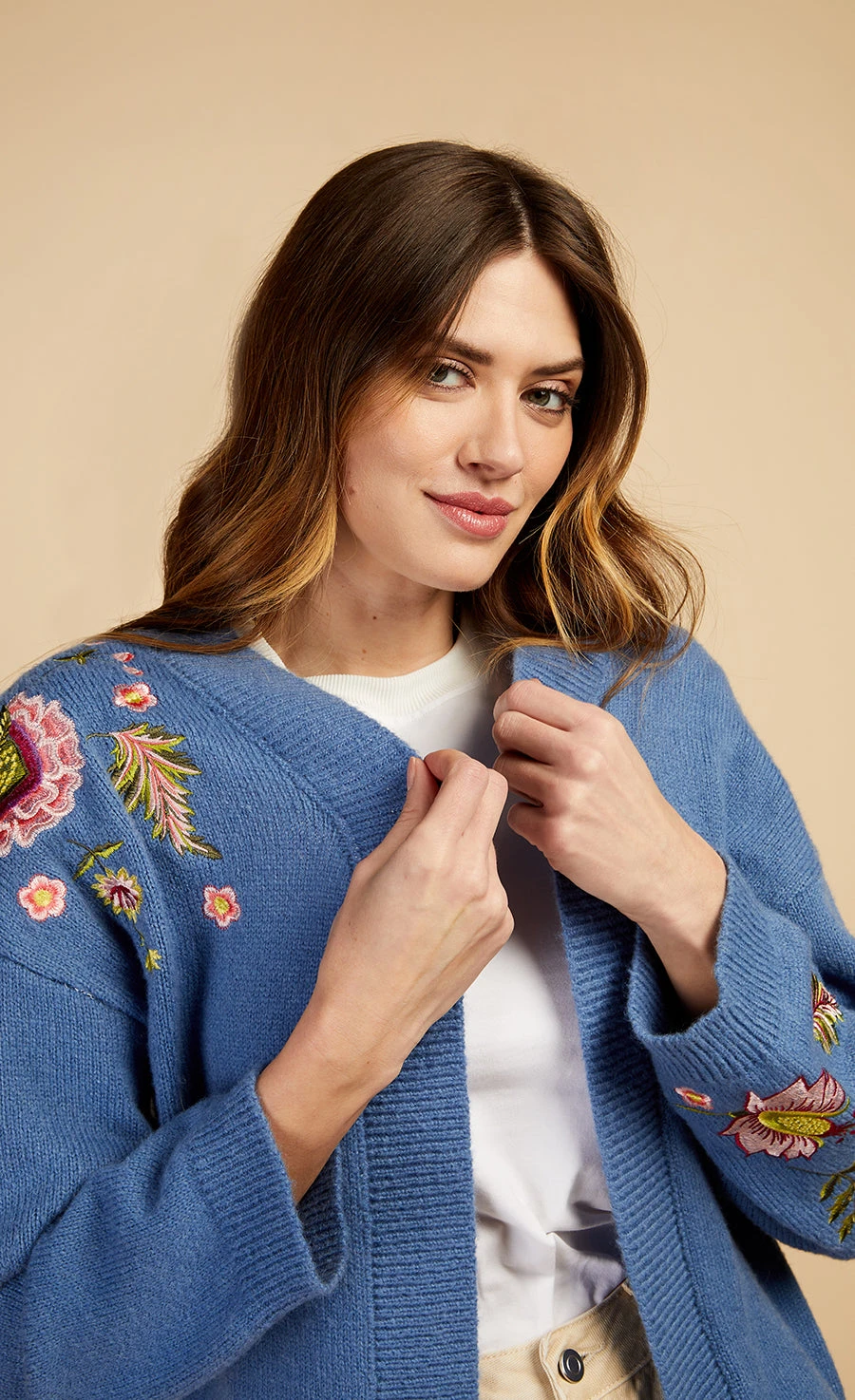 Little Mistress Blue Embroidery Knit Cardigan By Vogue Williams 5 Little Mistress Blue Embroidery Knit Cardigan By Vogue Williams - Image 3